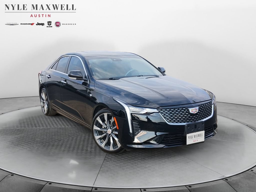 Used 2020 Cadillac CT4 Premium Luxury RWD image 2