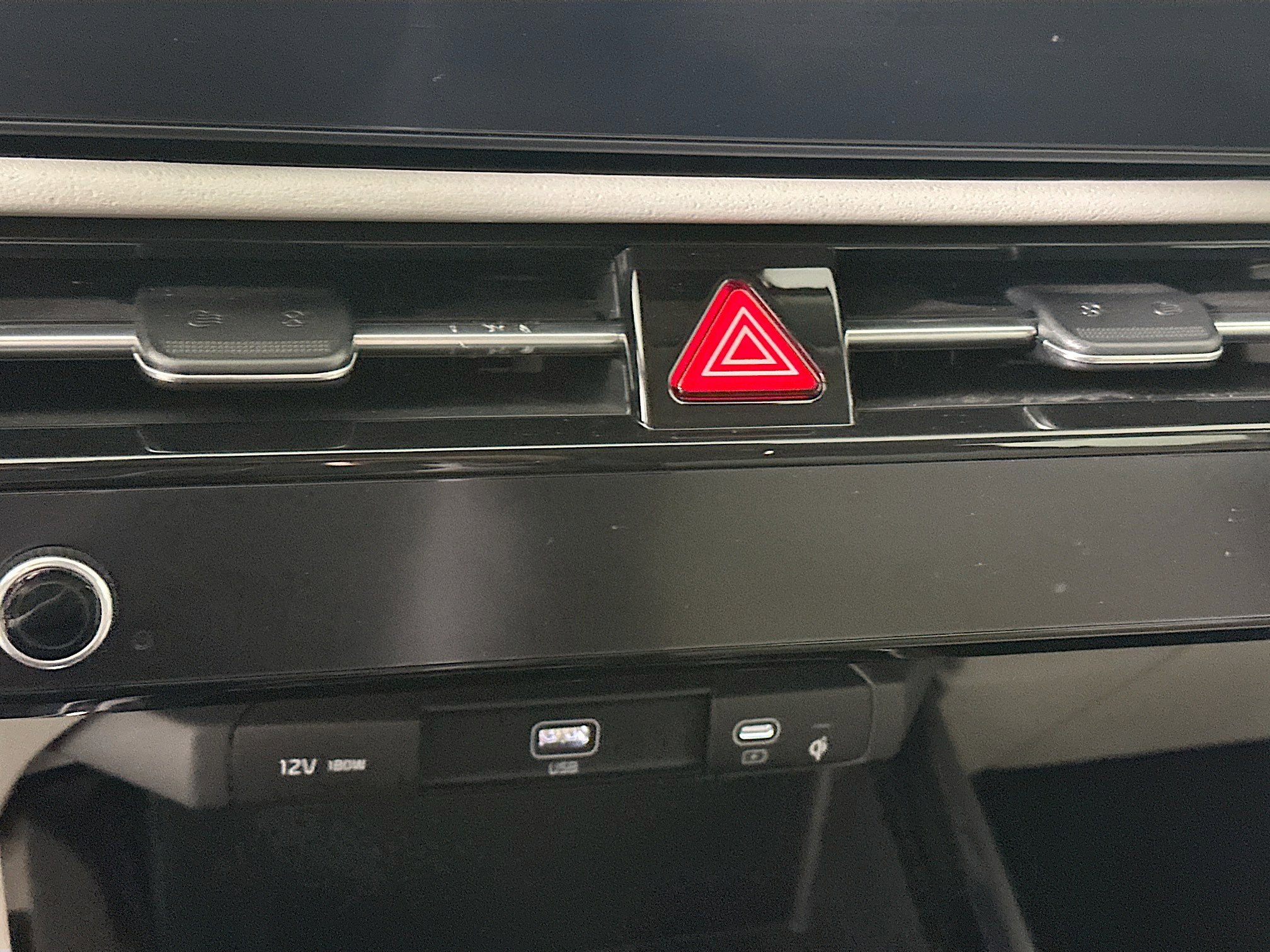 Used 2023 Kia Niro Wave image 24