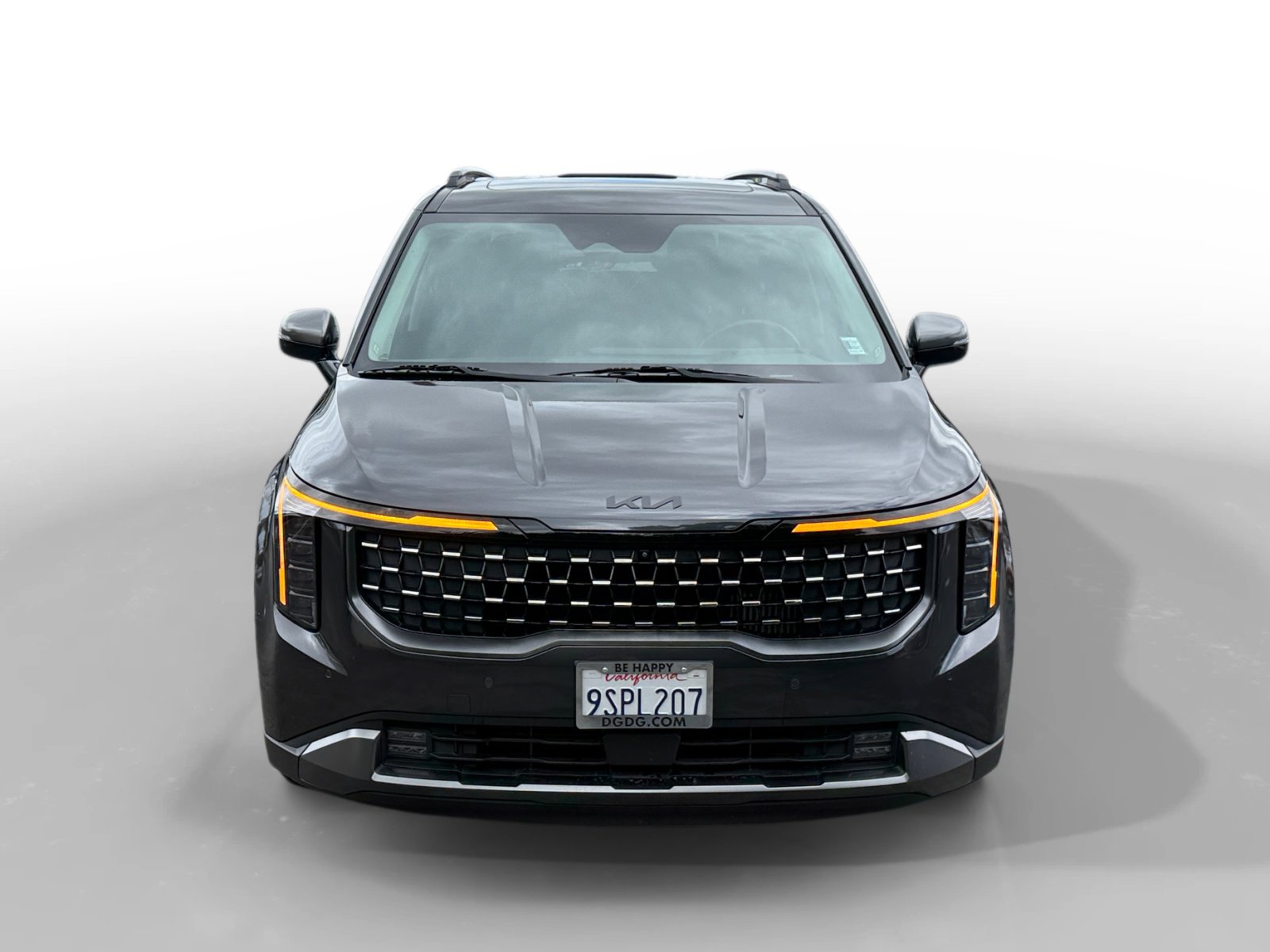 Used 2025 Kia Carnival SX Prestige image 8