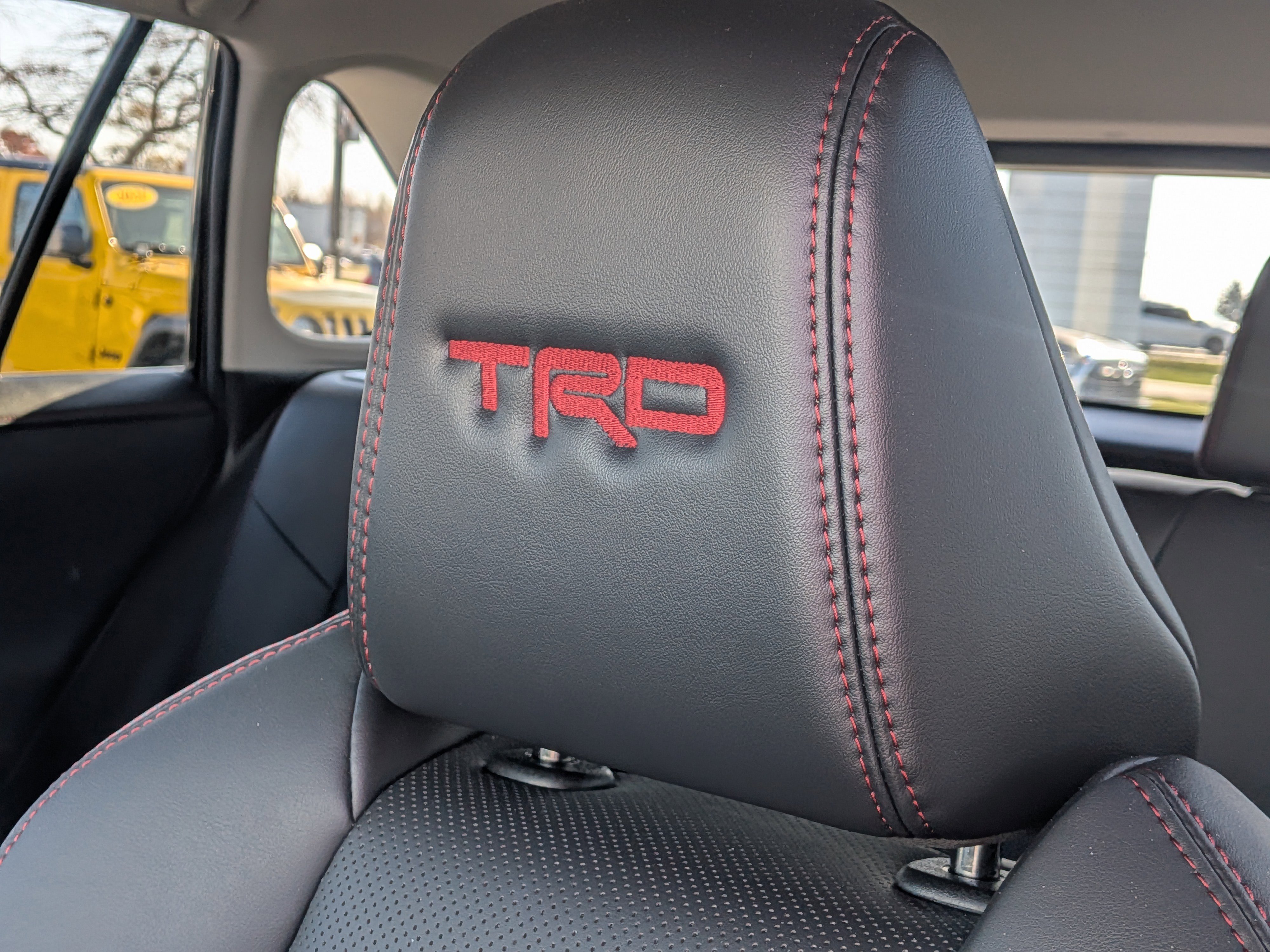 Used 2022 Toyota RAV4 TRD Off-Road w/ TRD Off-Road Weather Package image 15