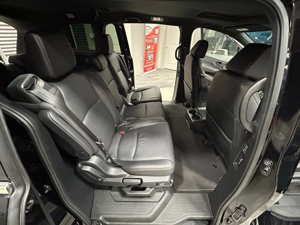 Used 2025 Honda Odyssey Sport-L image 44