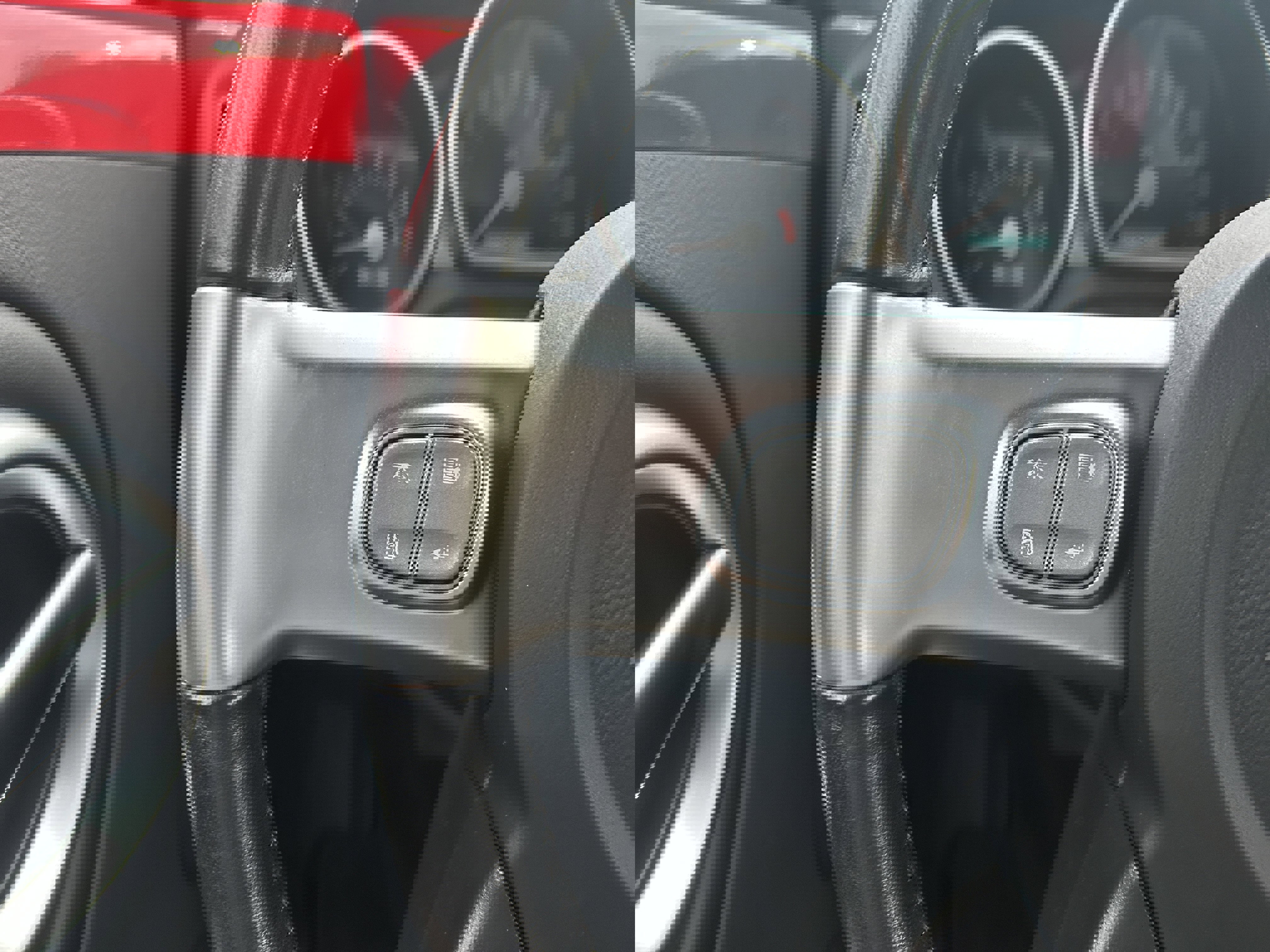 Used 2003 Chevrolet SSR w/ Preferred Equipment Group image 19