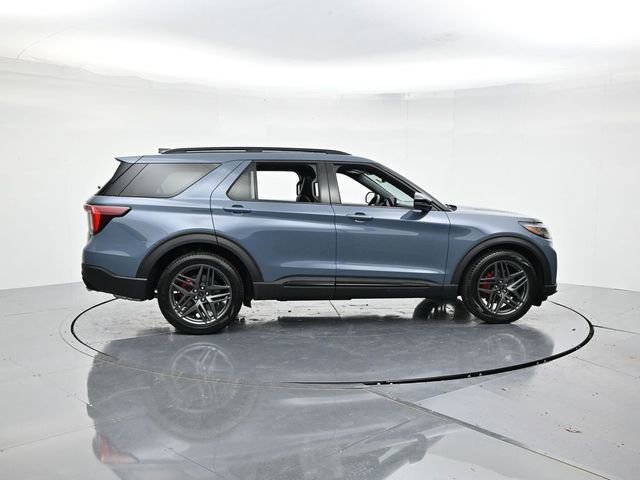 New 2026 Ford Explorer ST w/ Sun And Sound Package image 3