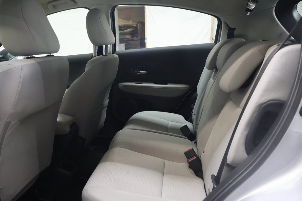 Used 2021 Honda HR-V LX image 14