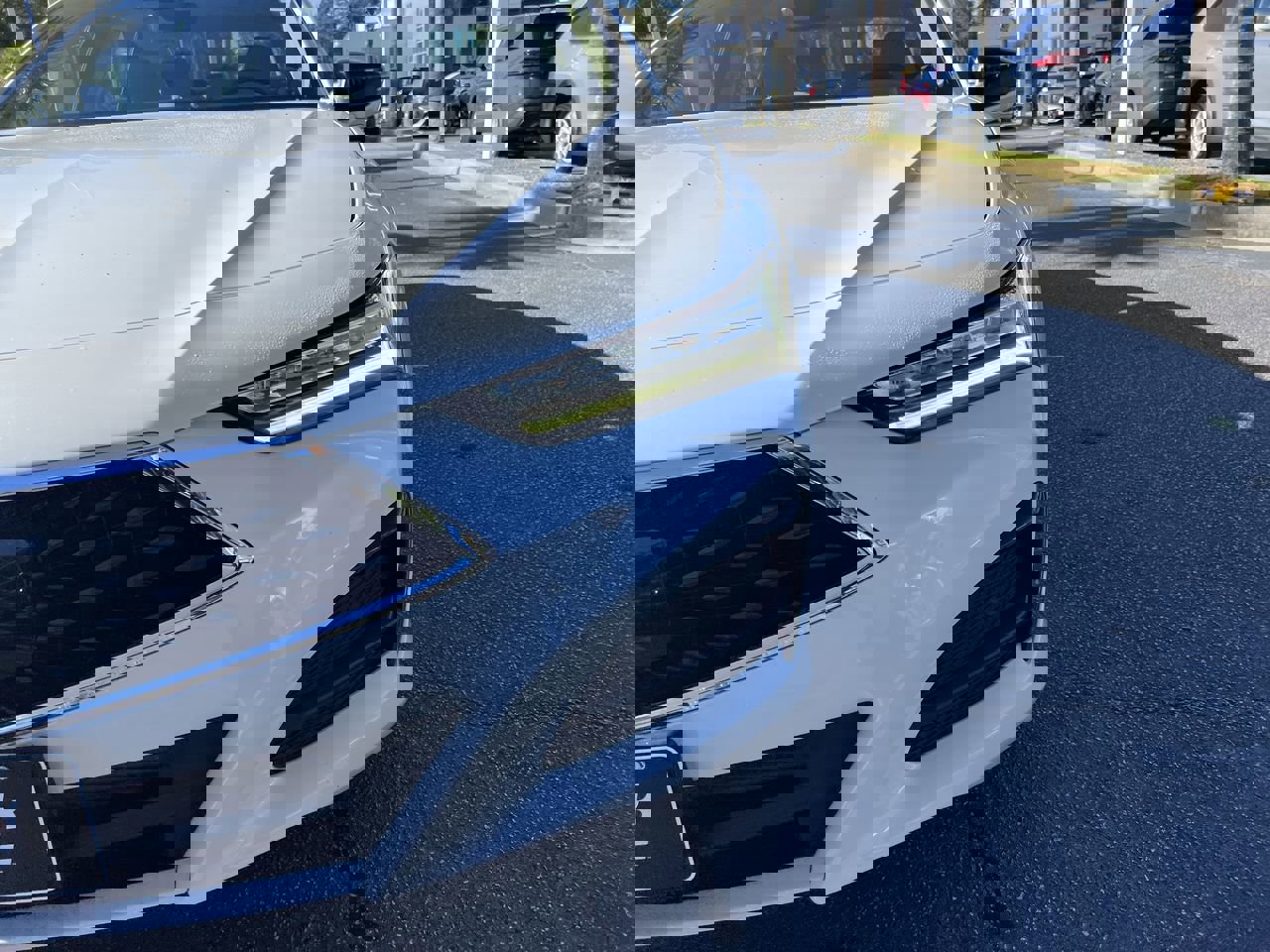 Used 2022 Acura TLX w/ Technology Package image 5