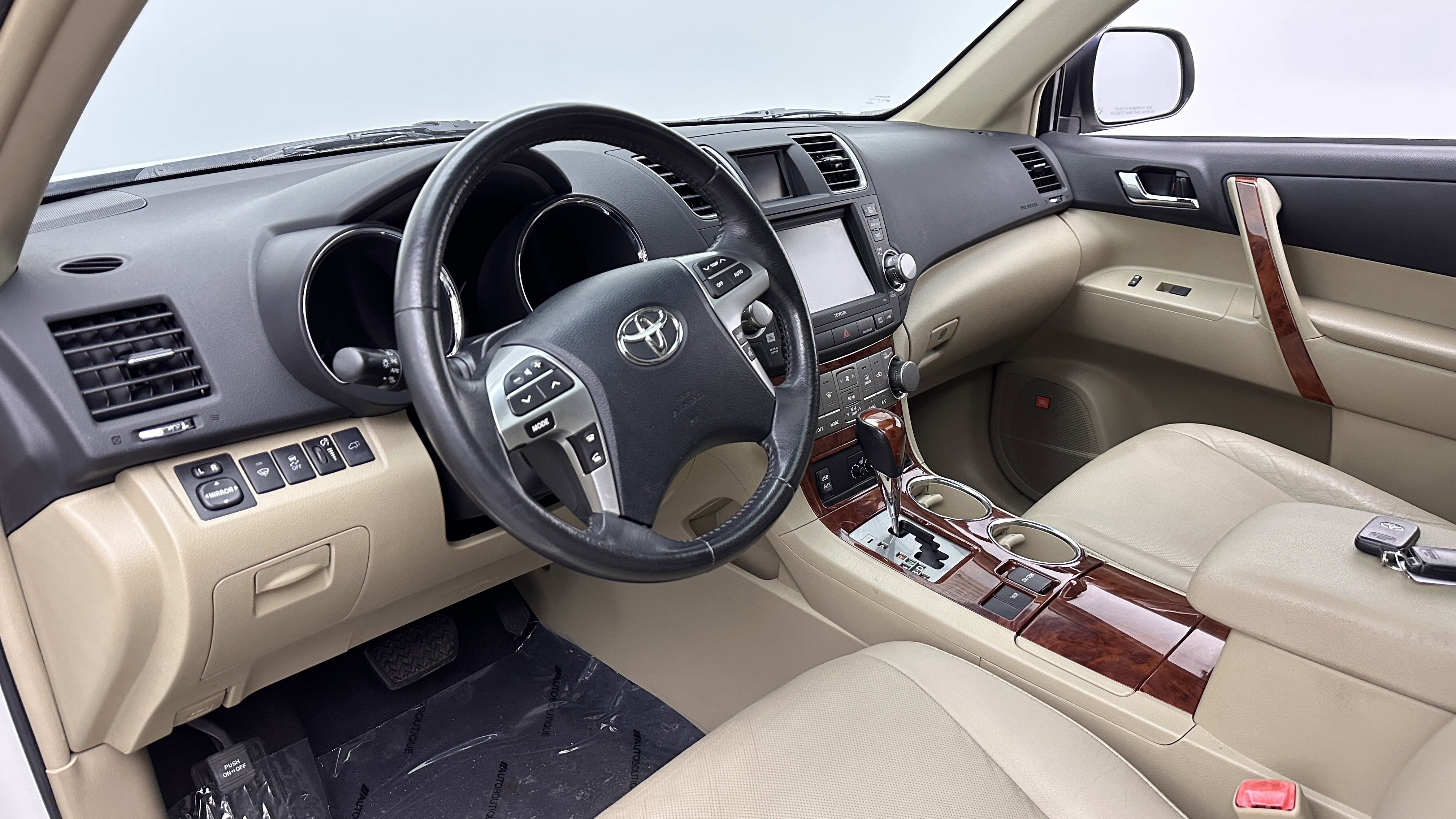 Used 2011 Toyota Highlander Limited image 11