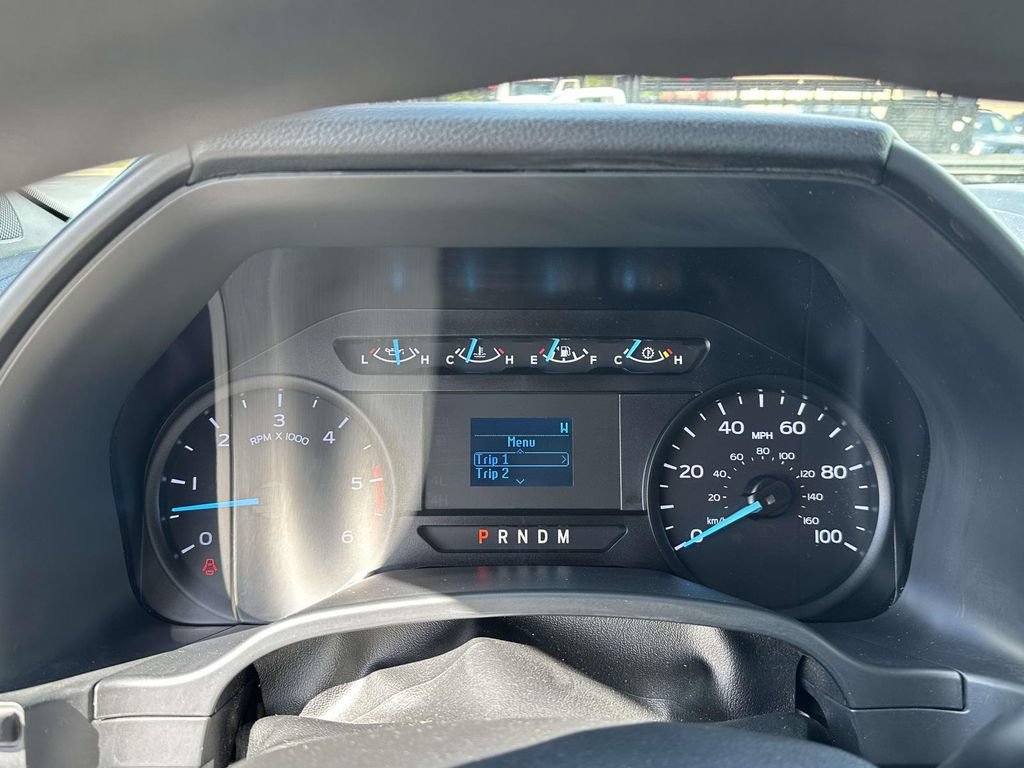 Used 2020 Ford F550 Luxury RWD image 16
