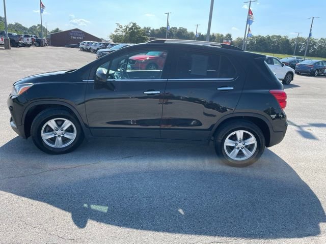 Used 2020 Chevrolet Trax LT w/ Driver Confidence Package FWD image 5