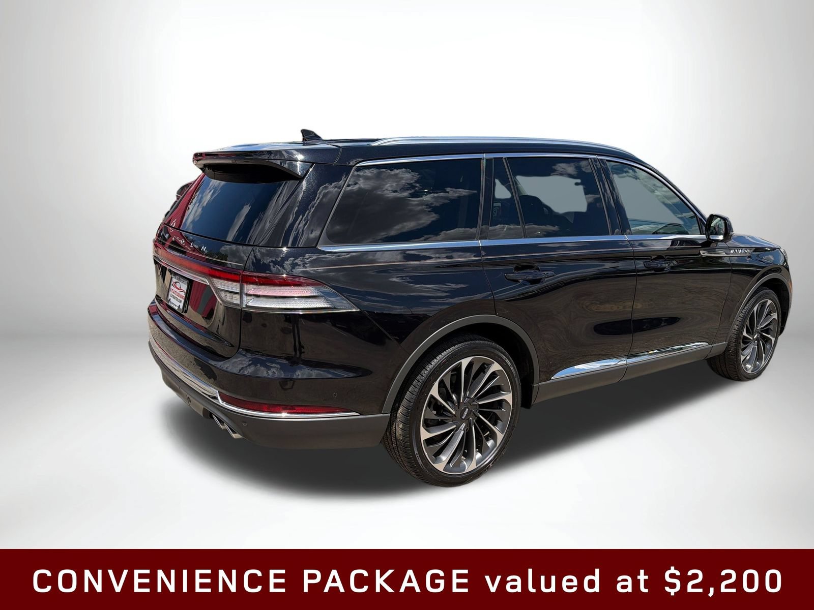Used 2020 Lincoln Aviator Reserve w/ Equipment Group 202A AWD/4WD image 6