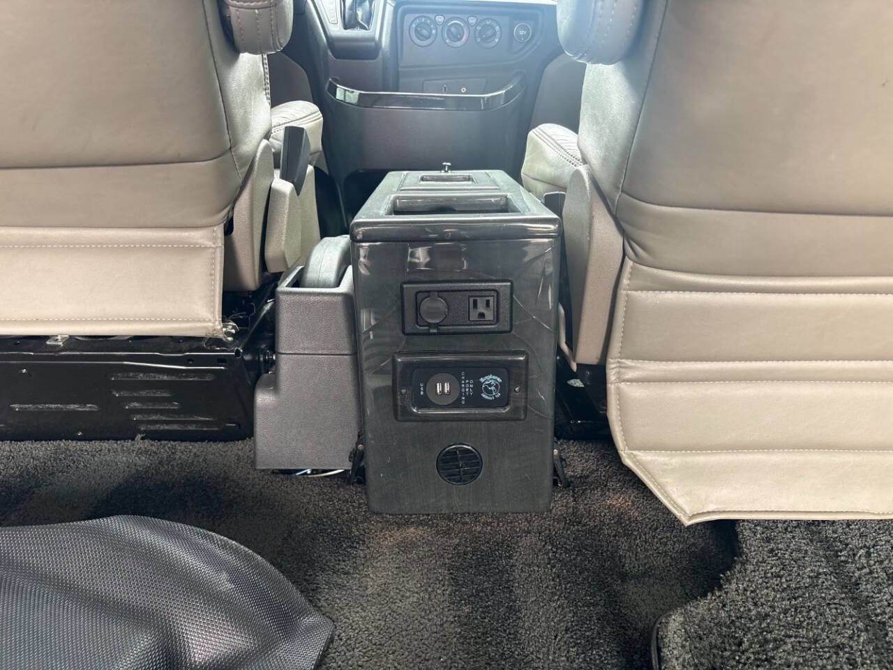 Used 2015 Ford Transit 150 130 Low Roof w/ Exterior Upgrade Package RWD image 36