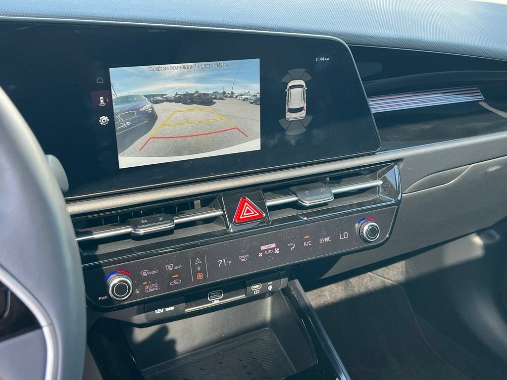Certified 2024 Kia Niro FWD image 22
