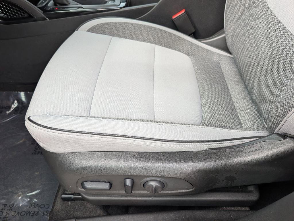 Used 2021 Chevrolet TrailBlazer LT w/ Convenience Package image 15