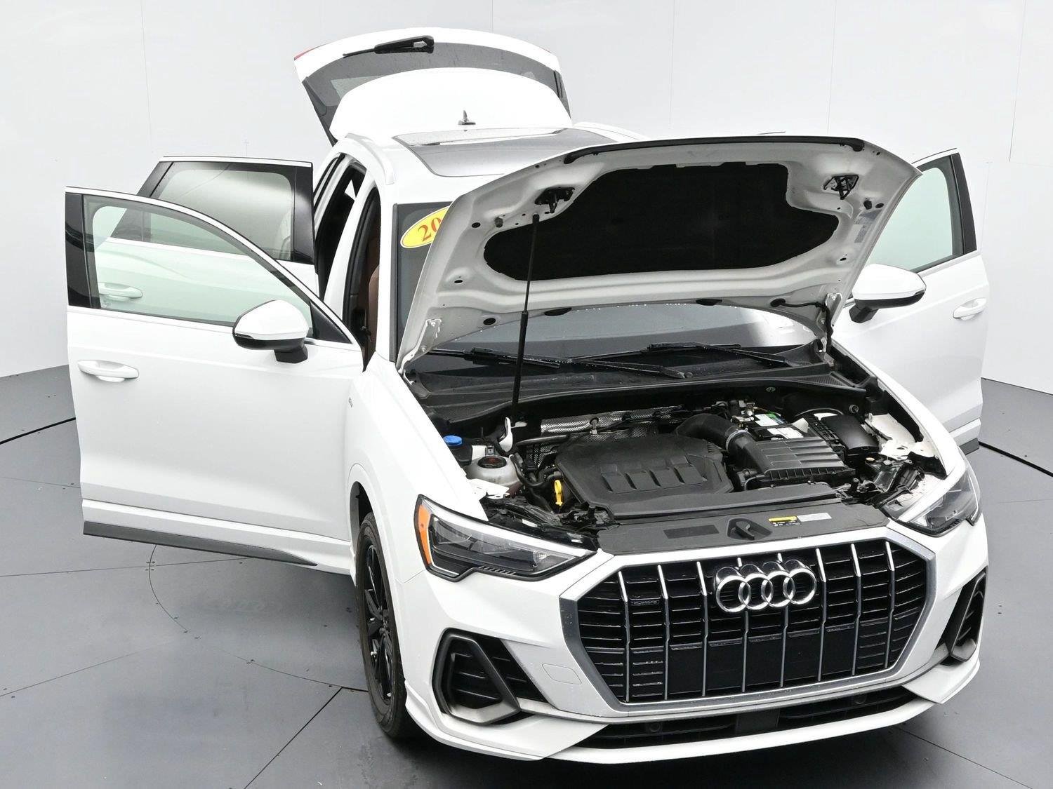 Used 2021 Audi Q3 2.0T Premium w/ Convenience Package AWD/4WD image 32