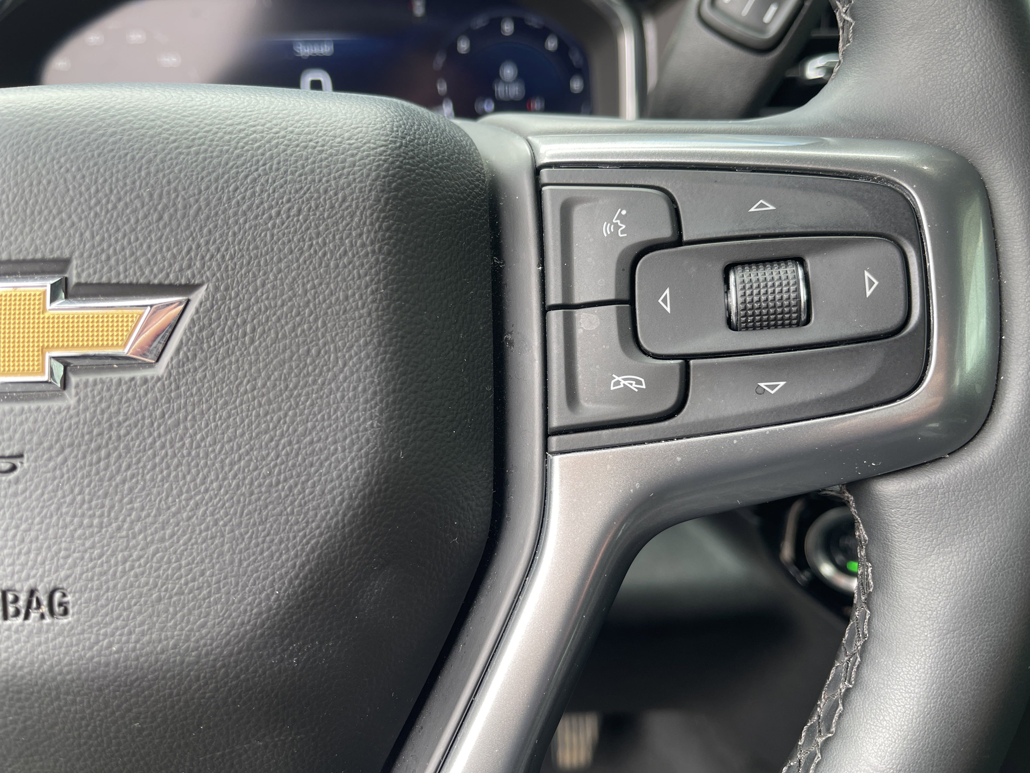 Used 2025 Chevrolet Silverado 1500 LT image 27