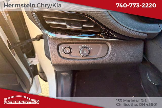 Used 2025 Buick Envista Sport Touring FWD image 16
