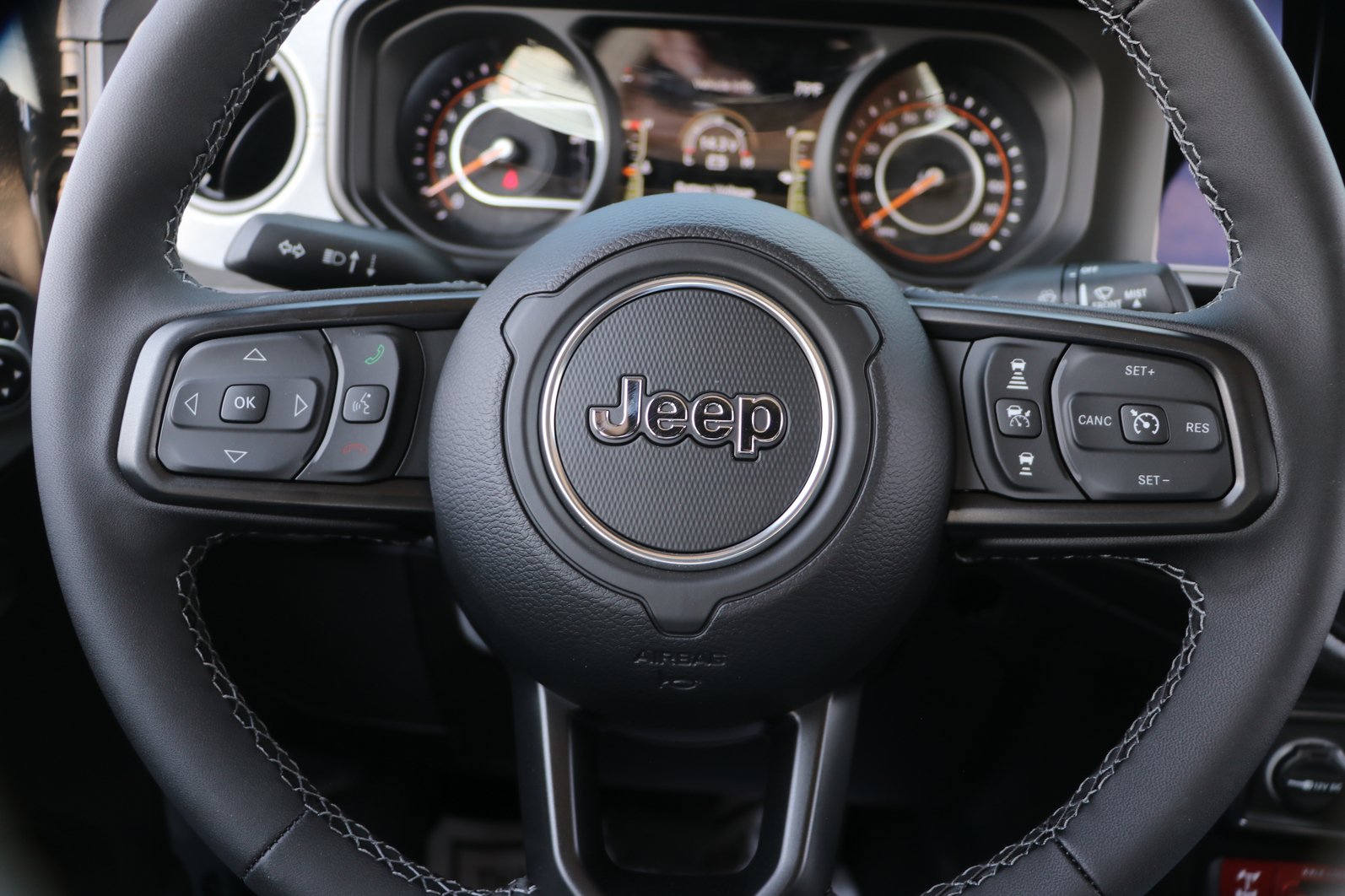 New 2026 Jeep Gladiator Sport AWD/4WD image 16