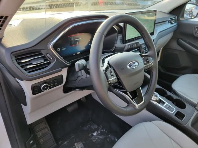 New 2026 Ford Escape Platinum w/ Premium Technology Package image 25
