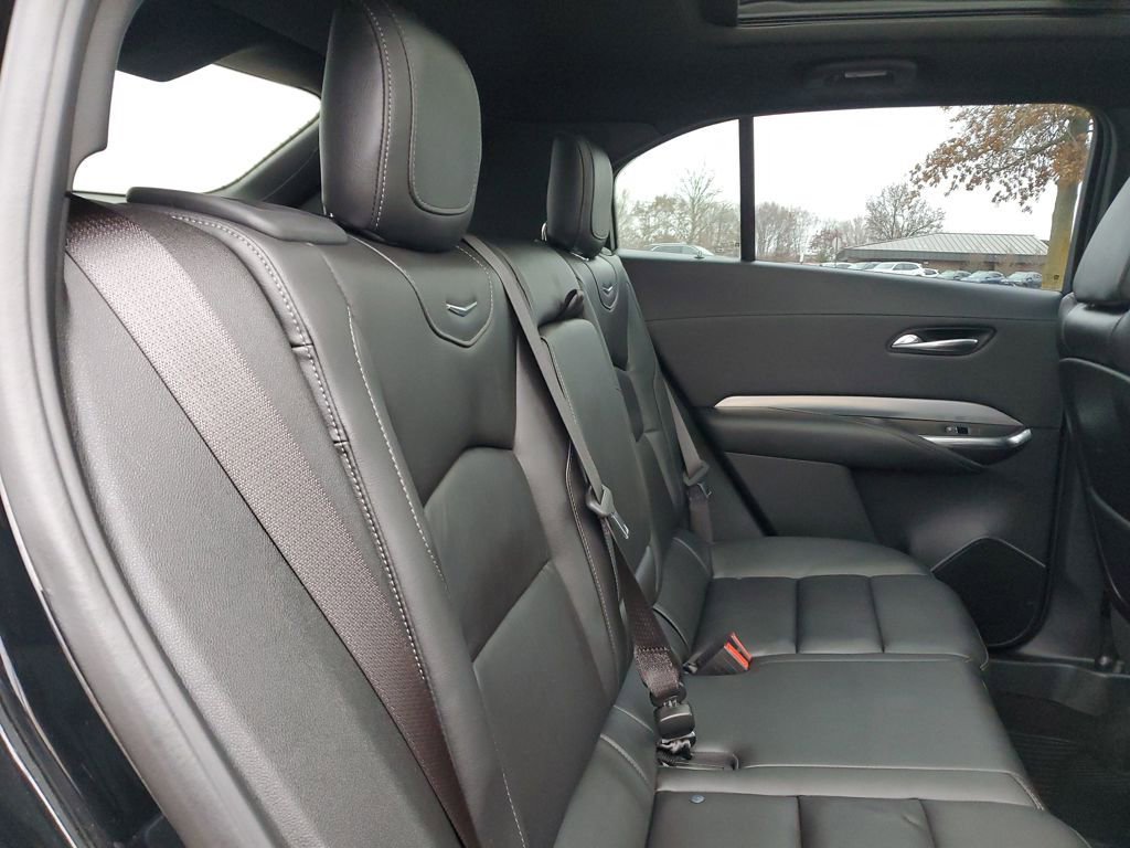 Used 2021 Cadillac XT4 Premium Luxury w/ Cold Weather Package image 29
