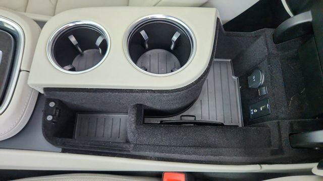 Used 2018 Porsche Panamera 4S image 50