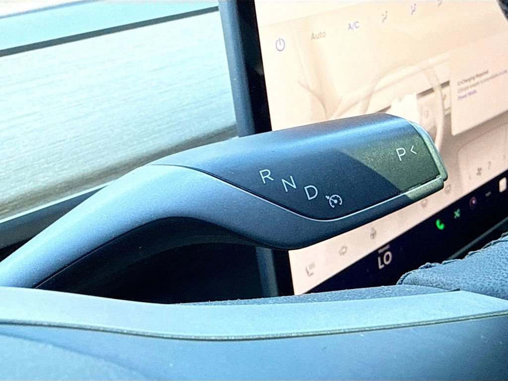 Used 2022 Tesla Model 3 Performance image 27