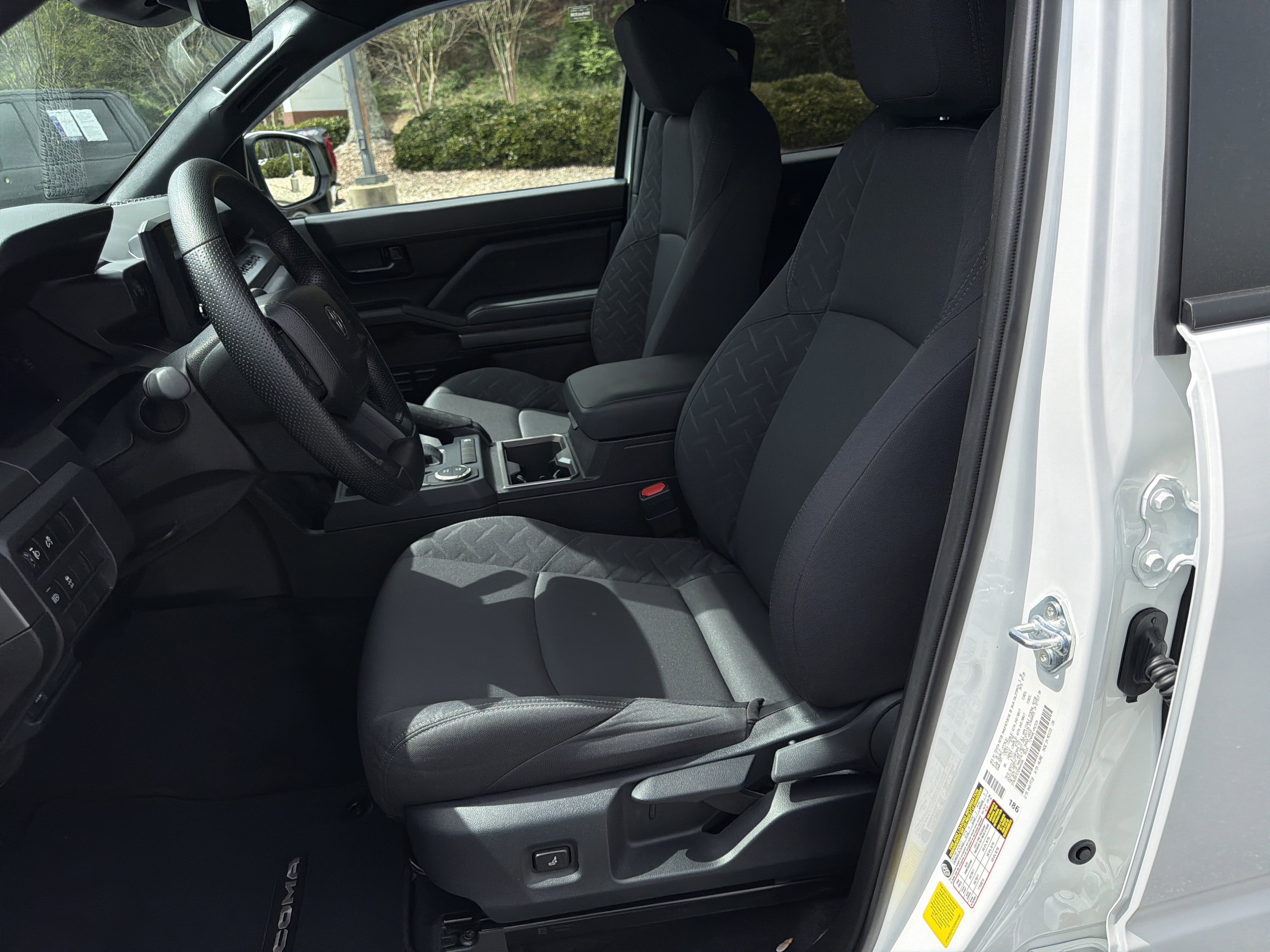 Used 2025 Toyota Tacoma SR5 RWD image 9