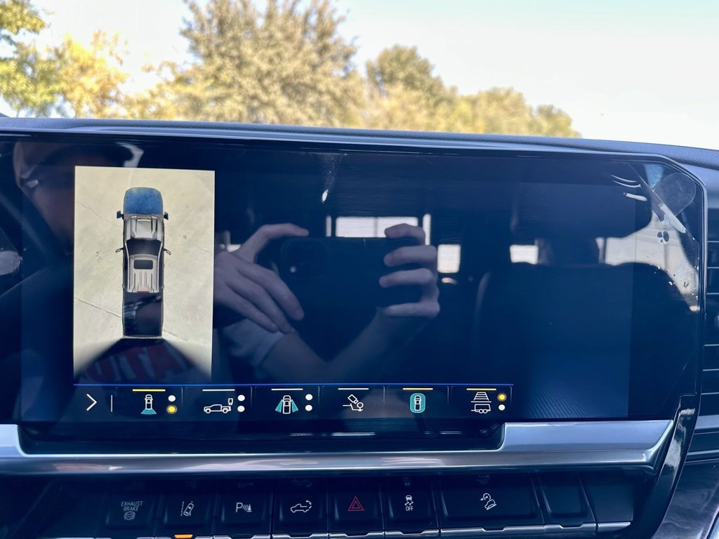 Used 2024 Chevrolet Silverado 3500 LTZ w/ LTZ Texas Edition image 23