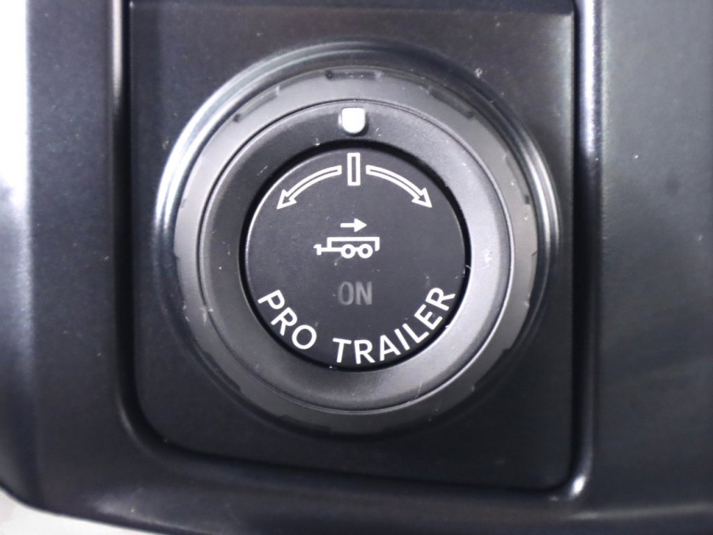 Used 2023 Ford F350 XLT w/ 360-Degree Camera Package image 25