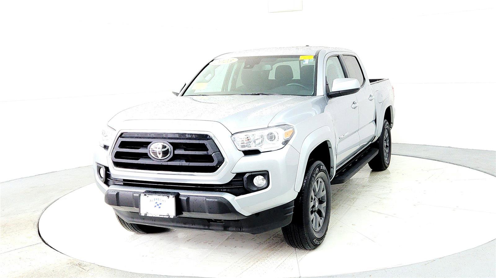 Certified 2023 Toyota Tacoma SR5 image 2