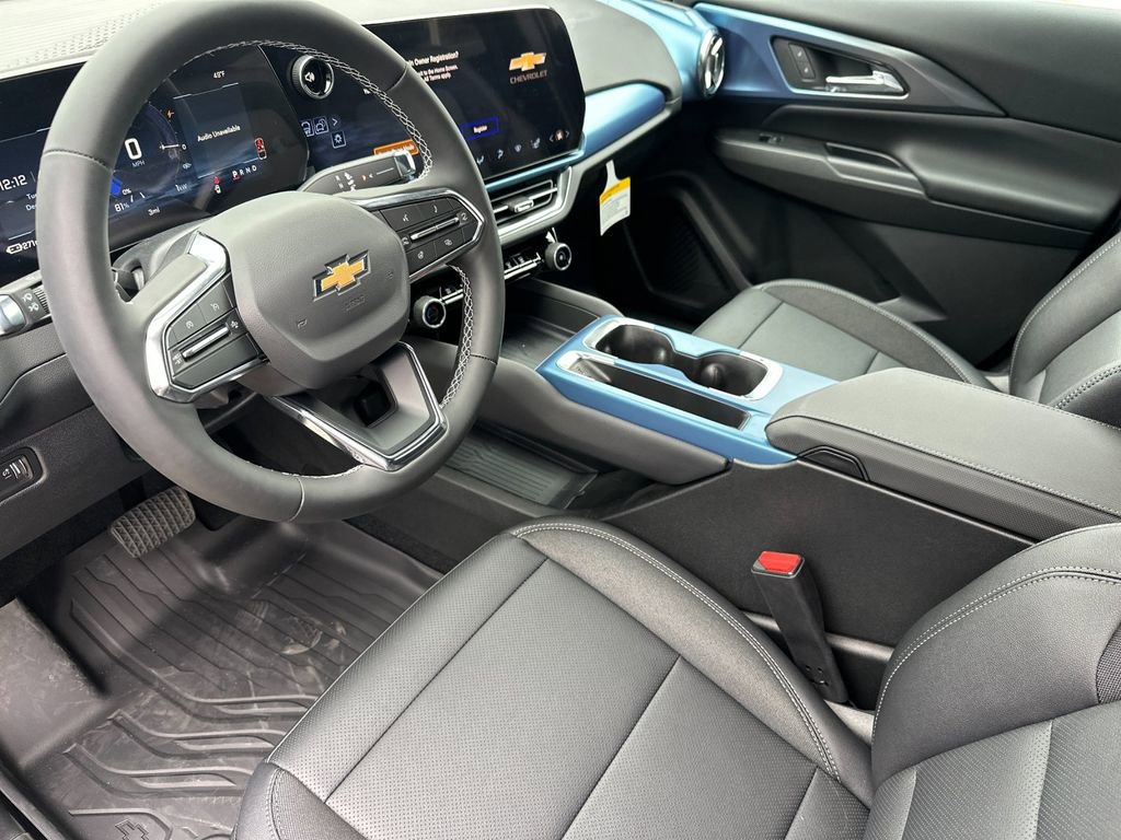 Used 2026 Chevrolet Equinox EV LT image 9