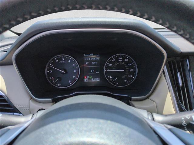Used 2025 Subaru Outback Limited w/ Tech Package 3 AWD/4WD image 10