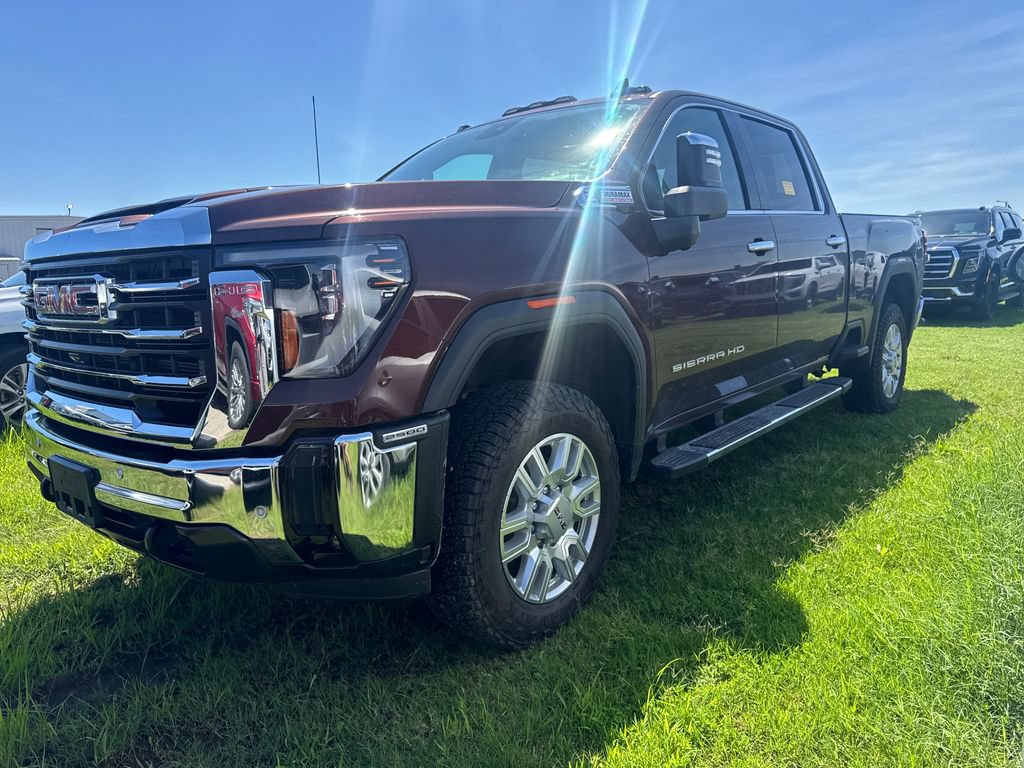Used 2024 GMC Sierra 2500 SLT w/ SLT Premium Package AWD/4WD image 1