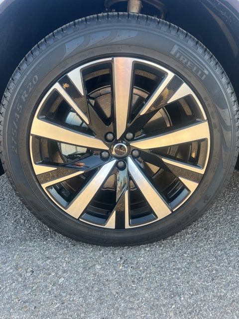 New 2026 Volvo XC90 B6 Core AWD/4WD image 33