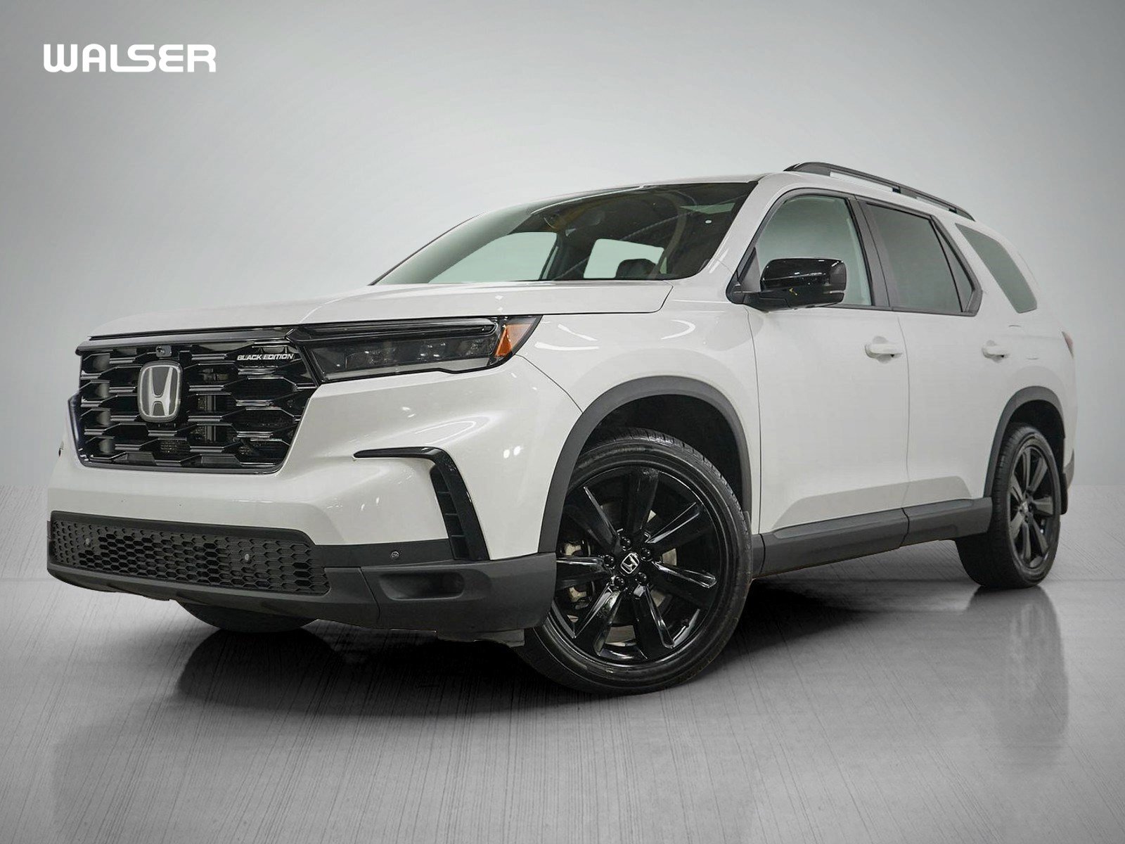 Used 2023 Honda Pilot Elite image 1