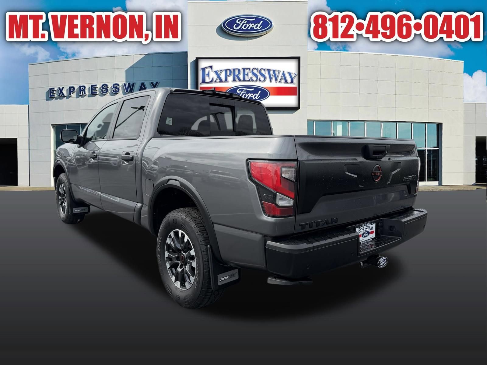 Used 2023 Nissan Titan PRO-4X w/ Pro-4x Utility Package image 8