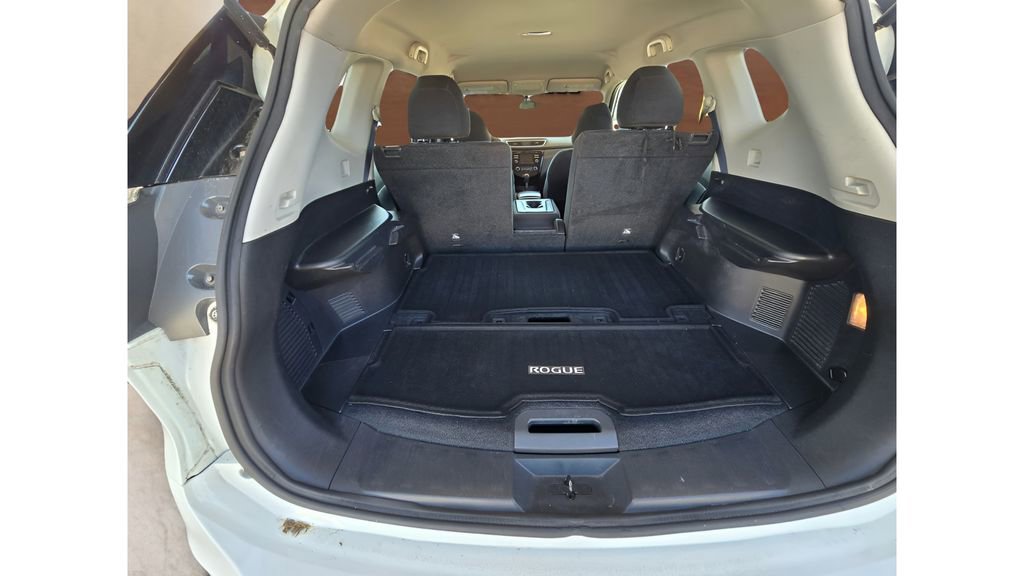 Used 2016 Nissan Rogue S image 52