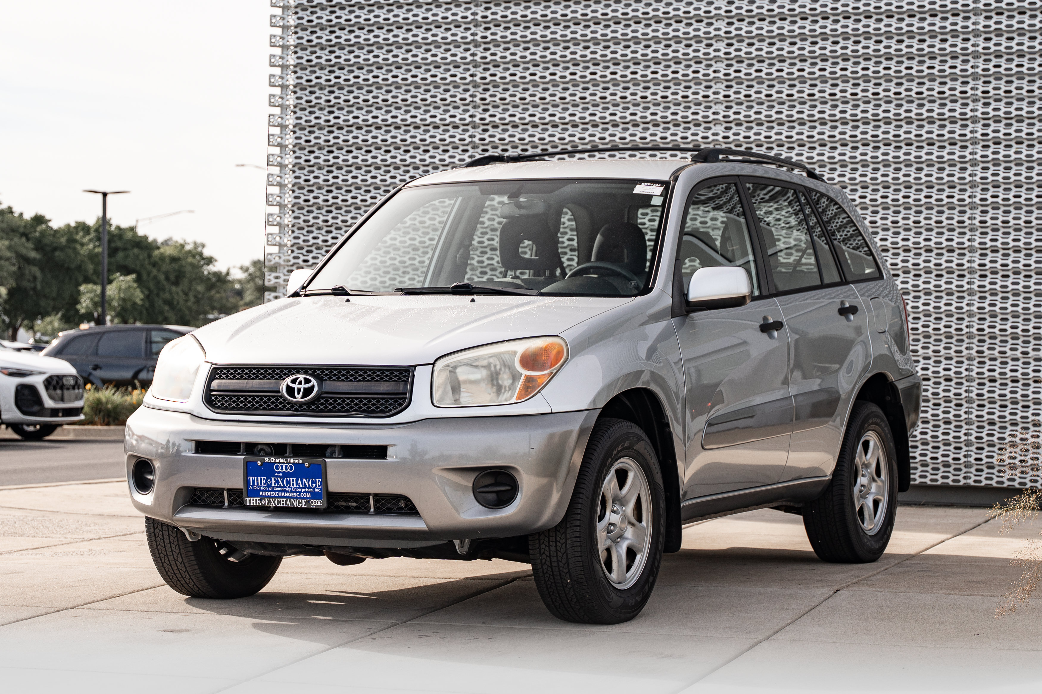 Used 2005 Toyota RAV4 2WD image 7
