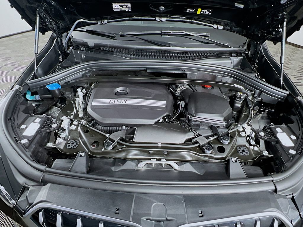 Used 2025 BMW X1 xDrive28i image 30