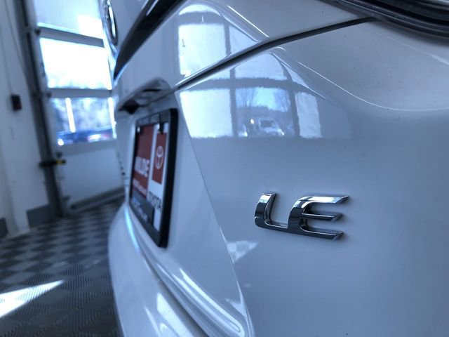 Certified 2025 Toyota Corolla LE image 15