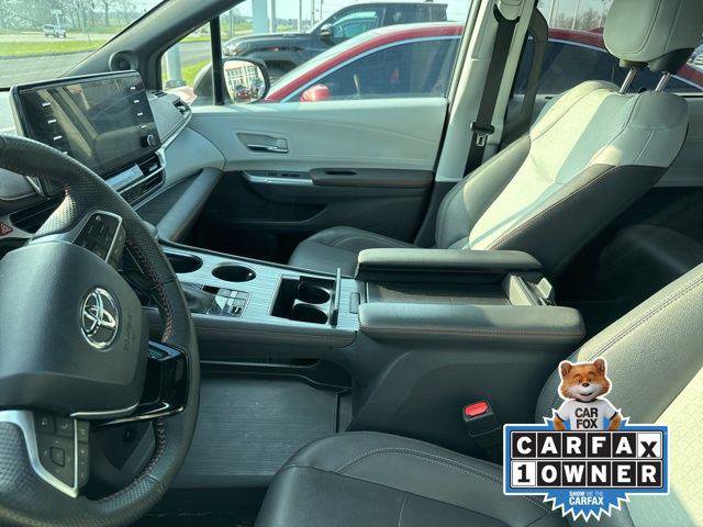 Certified 2023 Toyota Sienna XSE w/ XSE Plus Package image 3