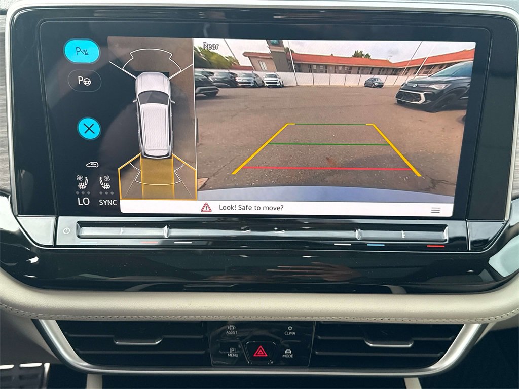 New 2026 Volkswagen Atlas SEL Premium R-Line image 21