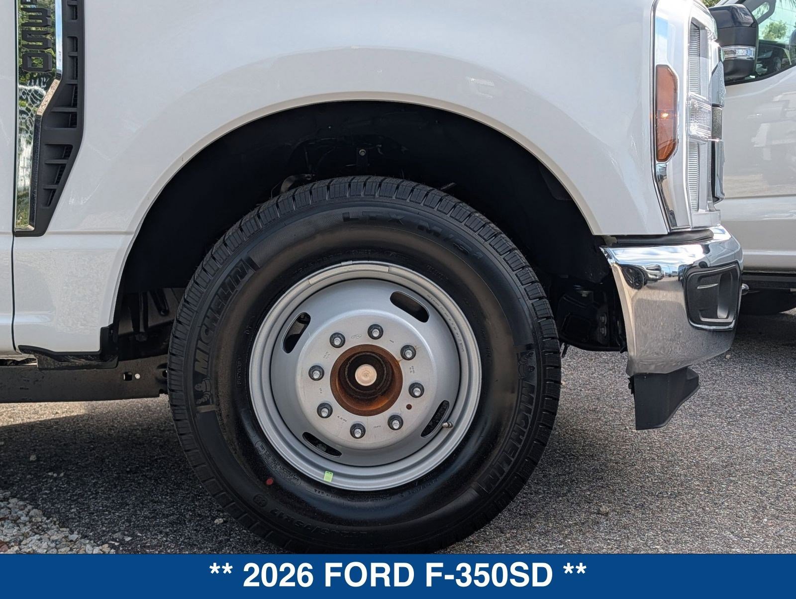 New 2026 Ford F350 XL w/ XL Chrome Package RWD image 15
