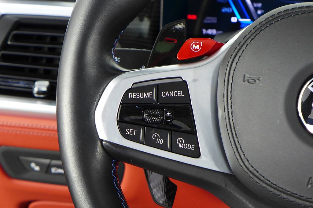 Used 2024 BMW X6 M Competition w/ Executive Package image 30