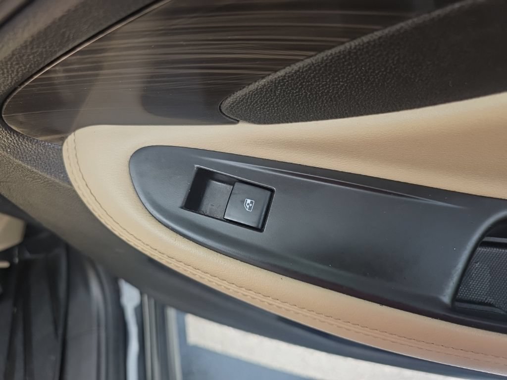 Used 2019 Buick Envision Preferred AWD/4WD image 29