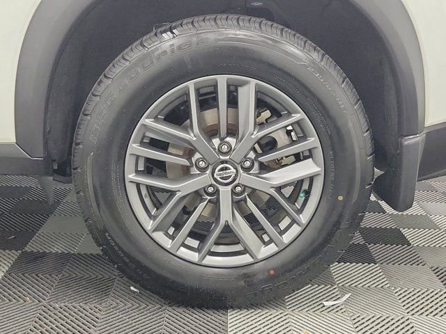 Certified 2021 Nissan Rogue S FWD image 9
