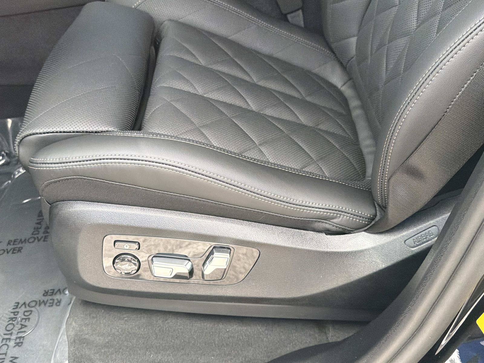 New 2026 BMW X5 xDrive50e AWD/4WD image 19