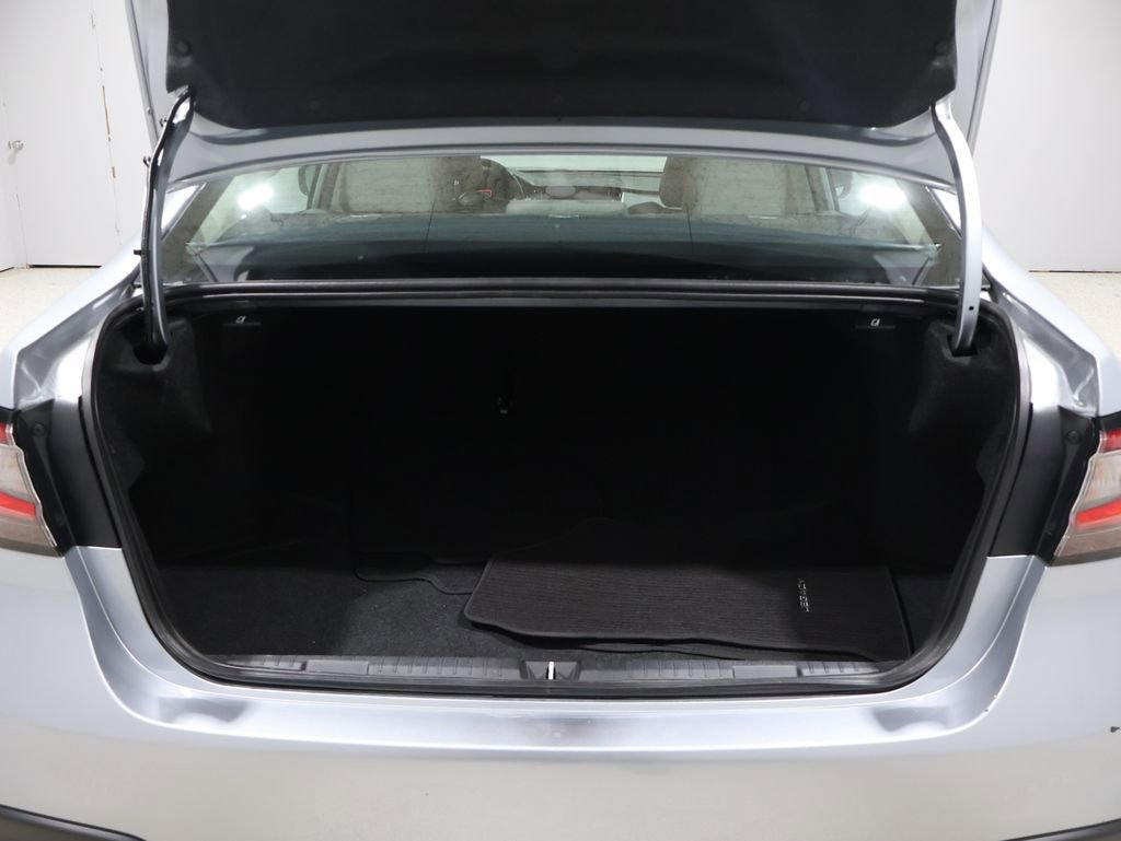 Used 2025 Subaru Legacy Premium image 19