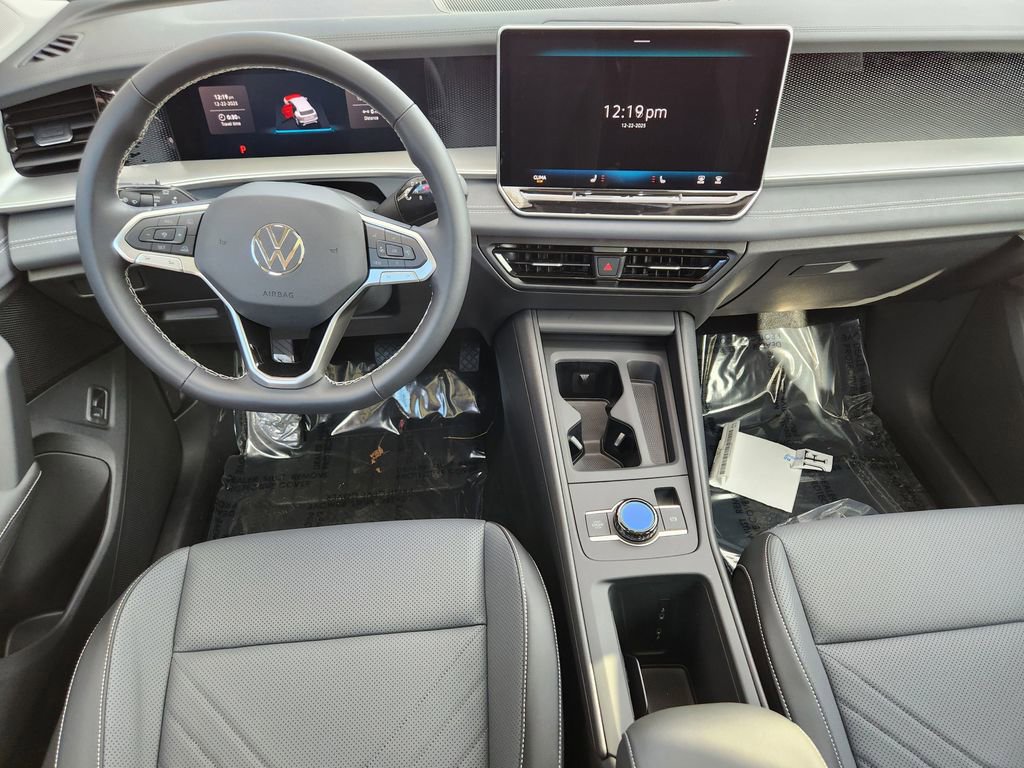 New 2026 Volkswagen Tiguan SE image 17