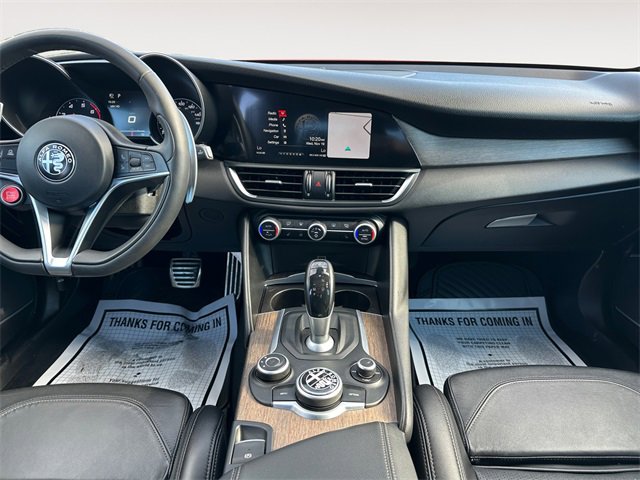 Used 2017 Alfa Romeo Giulia Ti w/ TI 19" Sport Package image 11
