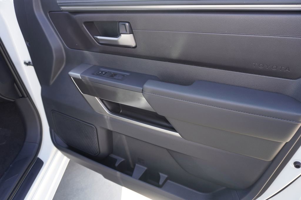 New 2026 Toyota Tundra SR5 image 9