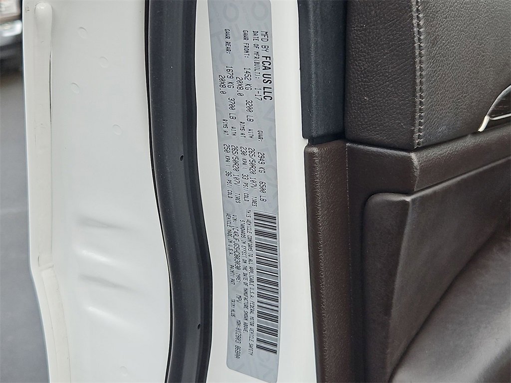 Certified 2017 Jeep Grand Cherokee Summit w/ Skid Plate Group image 29